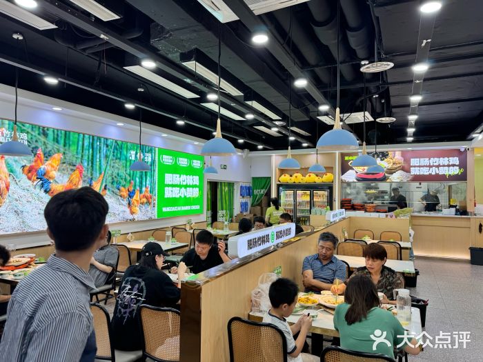 王小赞·肥肠竹林鸡(滨江开元广场店)大众点评精选！(图4)